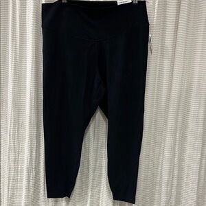 Women’s Old Navy Active Powerchill 2X Extra High-Rise Black Leggings
